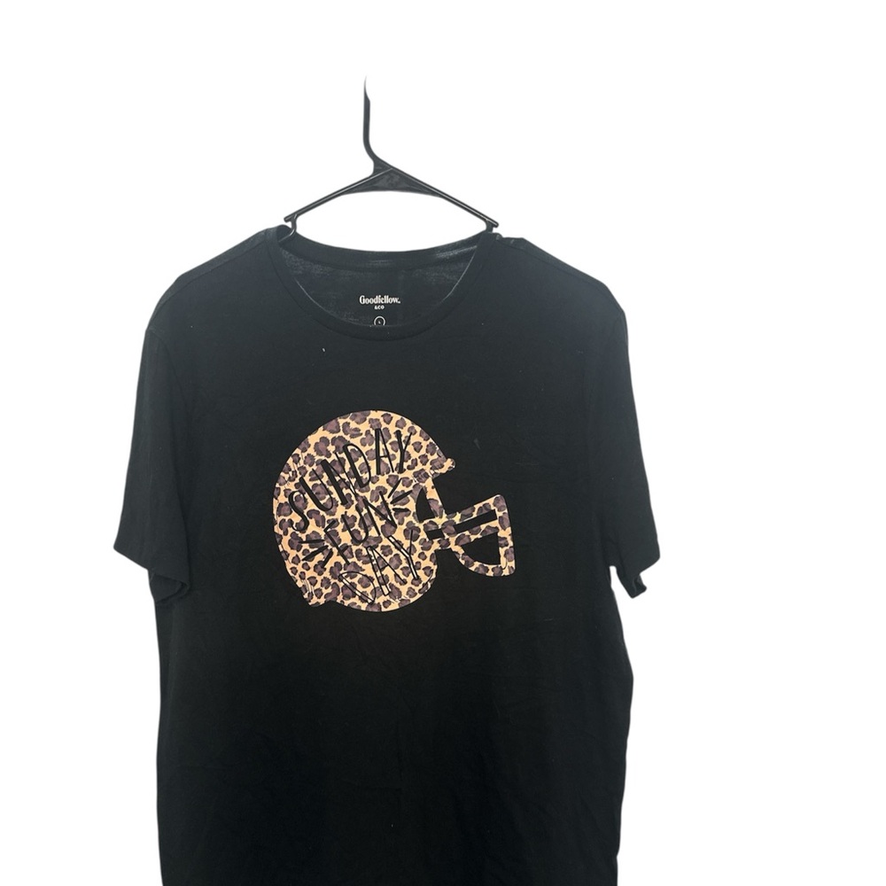 Goodfellow & Co Black Tee with Leopard Graphic